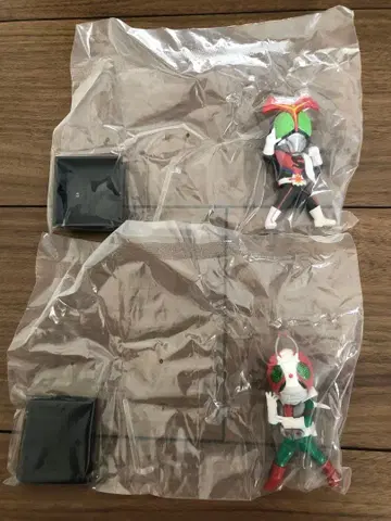 제일복권 가면라이더 50th 데포르메쿠스 V3 스트롱거 2체 세트