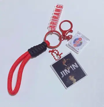 아리랑 지민 빨간색 x 블랙 덕질 키링 스트랩 포함 사진 참