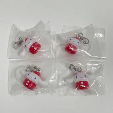 산리오 딸기 메지루시 액세서리 시나몬 가챠