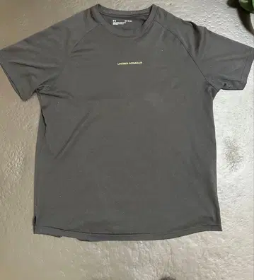 언더아머 T셔츠 세트