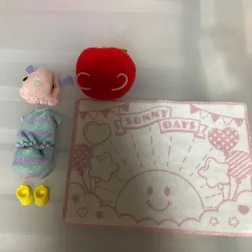 리카짱 아기 옷 갈아입기 애벌레 의류와 사과 쿠션