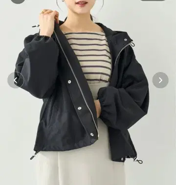 mil 밀 볼륨 슬리브 마운틴 후드티