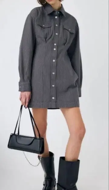 MOUSSY 그레이 스트라이프 긴팔 원피스