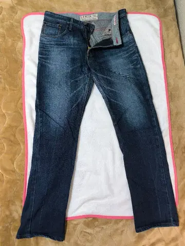 [레어 일본제] EDWIN 에드윈 데님 청바지 빨간색 스티치 31인치