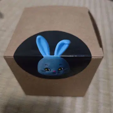 NEWJEANS BUNNIES CLUB TOKKI KEYRING BLUE