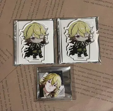 오발레크 SD 캐릭터 아크릴 스탠드 캔뱃지 클로드