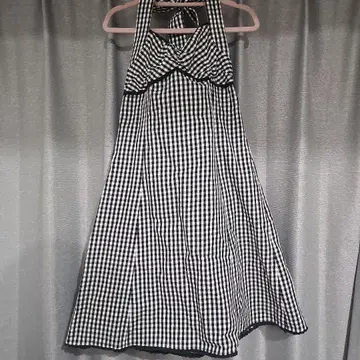 [ M 사이즈 ] 슬리브리스 깅엄 체크 원피스