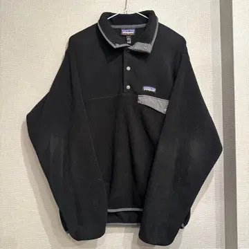 파타고니아 신칠라 스냅T S 사이즈 블랙