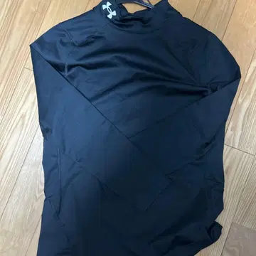 언더아머 UA 콜드기어 아머 피티드