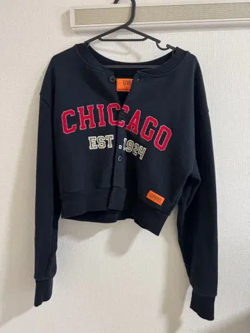 MOUSSY 프론트 버튼 탑 UNIVERSAL OVER ALL