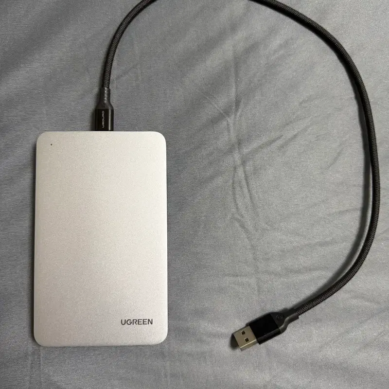 1.92TB 외장 SSD (약 2TB)