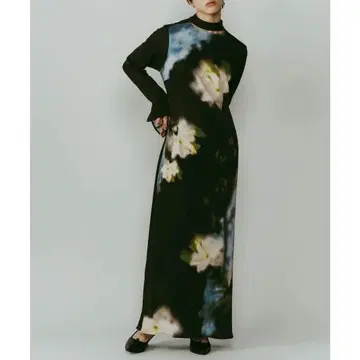 Knuth Marf blurry flower 원피스