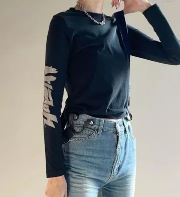 HOLIDAY SUPER FINE L/S TEE