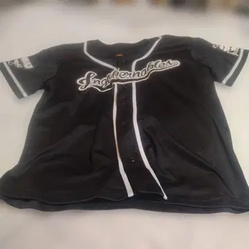 신일본 프로레슬링 Ingobernables 버튼 포함 셔츠 L 블랙