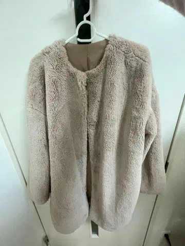 핑크 보아 자켓 폴리에스테르