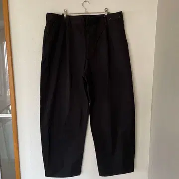 미사용 새상품 UNIQLO: C 배럴 팬츠