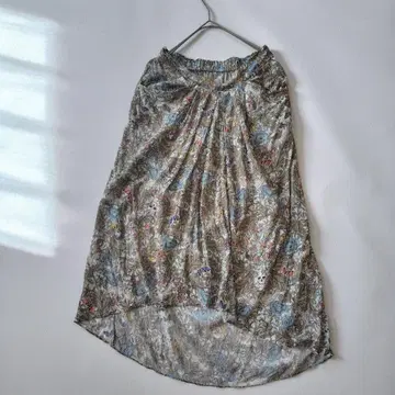 ZADIG & VOLTAIRE M 꽃무늬 x 스컬 피쉬테일