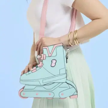 바비 Barbie 롤러스케이트형 숄더백 라운지플라이