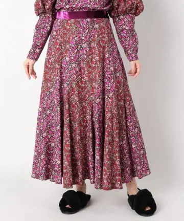 룰르 로제트 플라워 스커트 leur logette 저널 스탠다드