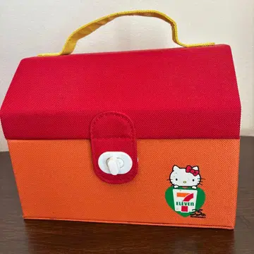 헬로키티 7-Eleven 수납 박스