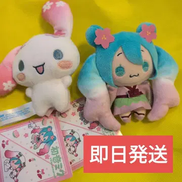 하츠네 미쿠 x 시나모롤 마스코트 벚꽃 Ver. 2종 하츠네 미쿠 시나몬