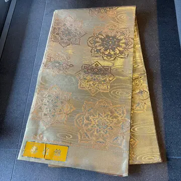 골드 컬러 후쿠로 오비 육통 패턴 카스가니시키