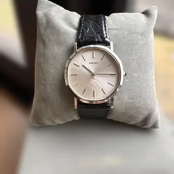 [ 새상품급 ] SEIKO 아시에 쿼츠 남성용 빈티지품