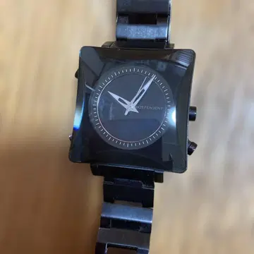 인디펜던트 블랙 스퀘어 아날로그 손목시계 일본 무브