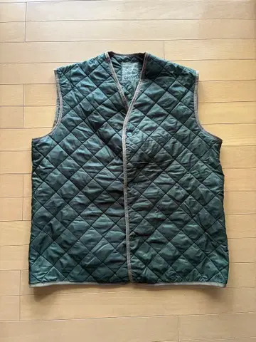 영국 구매 밀리터리 다크 그린 퀼팅 베스트 라이너