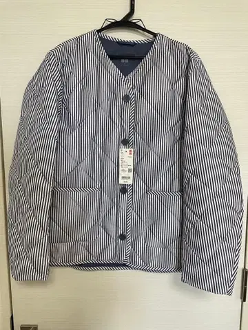 유니클로 퍼프 테크 노카라 자켓 블루 L