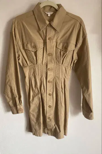 MOUSSY 베이지 긴팔 원피스