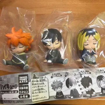 하이큐!! 어깨 쿵 히나타 쇼요 카게야마 토비오 코즈메 켄마