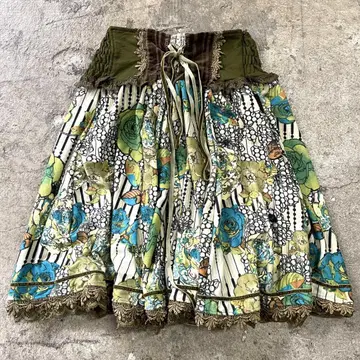 새상품 OZZ ONESTE 오즈 오네스트 스커트 프릴