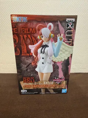 원피스 필름 레드 DXF 우타 미개봉 새상품