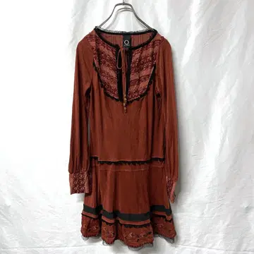 OZZ ONESTE 오즈 오네스트 긴팔 레이스 원피스