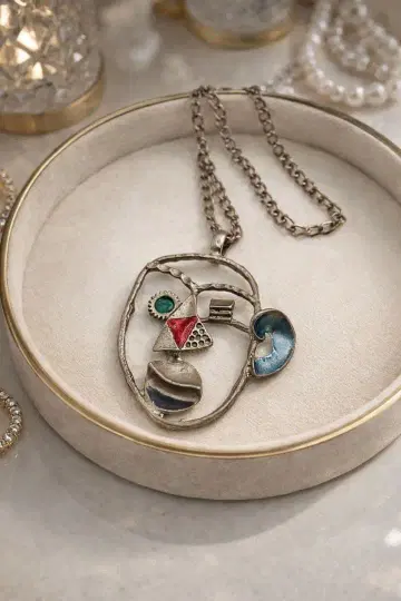 피카소풍 큐비즘 아트 펜던트 목걸이 빈티지풍