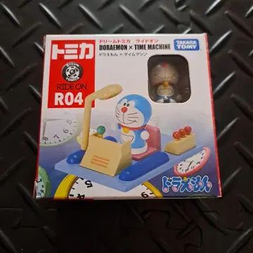 새상품 타카라토미 드림토미카 라이드온 도라에몽 x 타임머신 R04