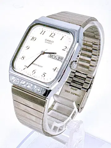 CASIO 쿼츠 손목시계 스퀘어형