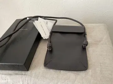 드리스반노튼 DRIES VAN NOTEN 가죽 폰 케이스