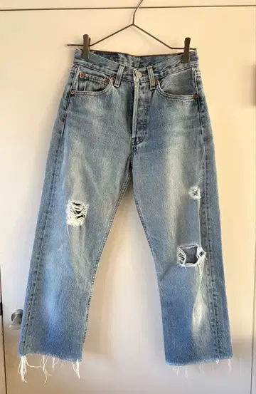 Levi's 501 9부 데미지 데님