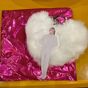 #러브시크 RINDO SHOP 랜덤 아크릴 키링 퍼 포함 하야테