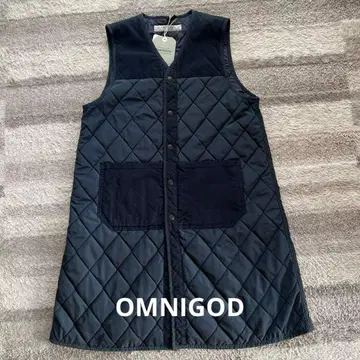 OMNIGOD 네이비 퀼팅 다운 베스트