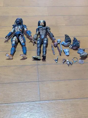 NECA 프레데터 2체 묶음 판매