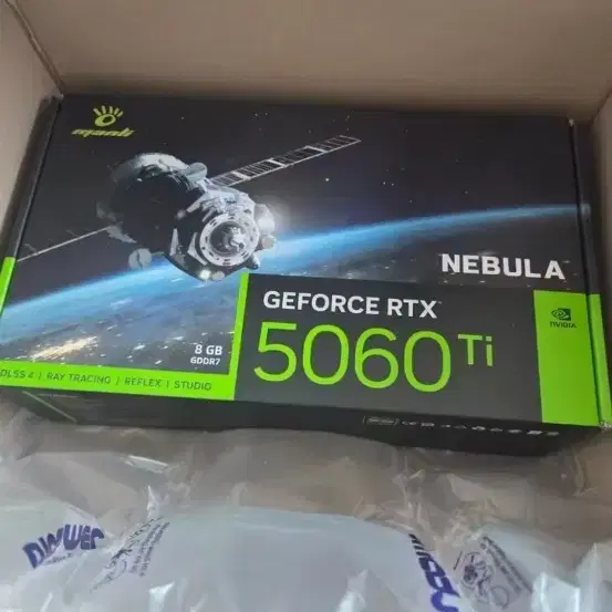 미개봉) 만리 RTX 5060Ti NEBULA 그래픽카드