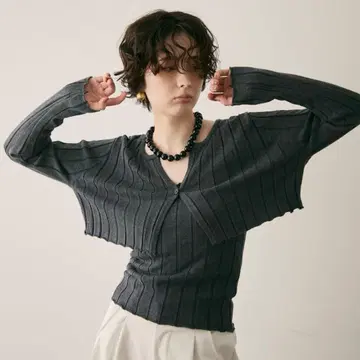 [ 미사용 새상품 ] 완판템 Trish 골지 숏 가디건 앙상블