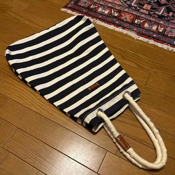 Daniel&Bob 스트라이프 토트백