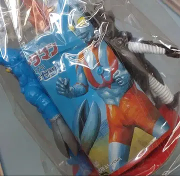 울트라맨 피규어 세트 포피제