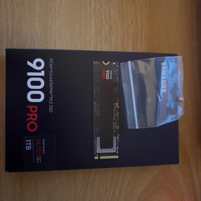 삼성 9100 PRO M.2 NVMe SSD 1TB 미개봉 상품 팔아요.