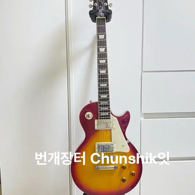 에피폰 레스폴 스탠다드 기타 + 기타가방 + 발 받침대