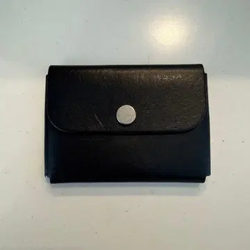 IL BISONTE 블랙 가죽 코인 케이스